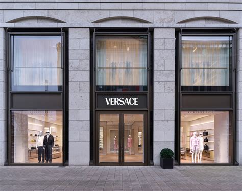 versace düsseldorf rezensionen